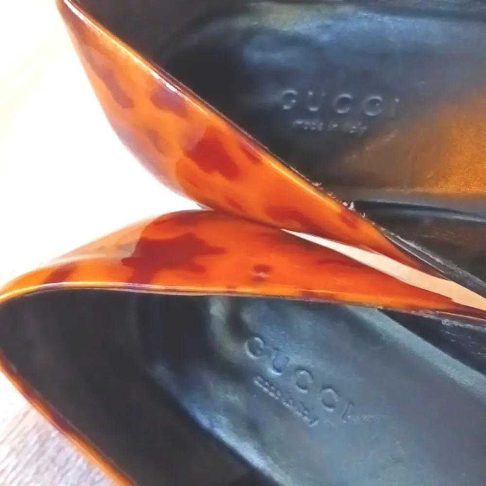 GUCCI Patent Leather Leopard Flats 6B Orange Brown Animal Print Open Toe Vintage